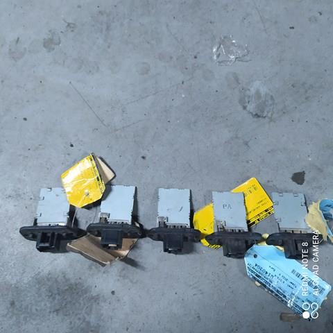 Регулятор оборотів пічки Хендай Ай 10