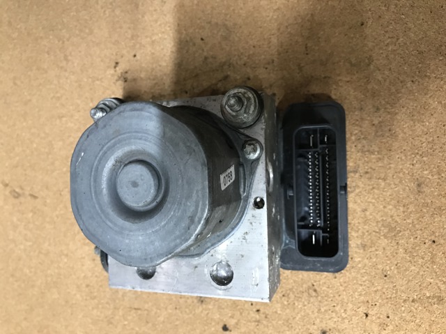 Блок управління АБС (ABS) A0094316412 MERCEDES