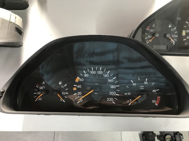 Прилади управління A2105401248 MERCEDES