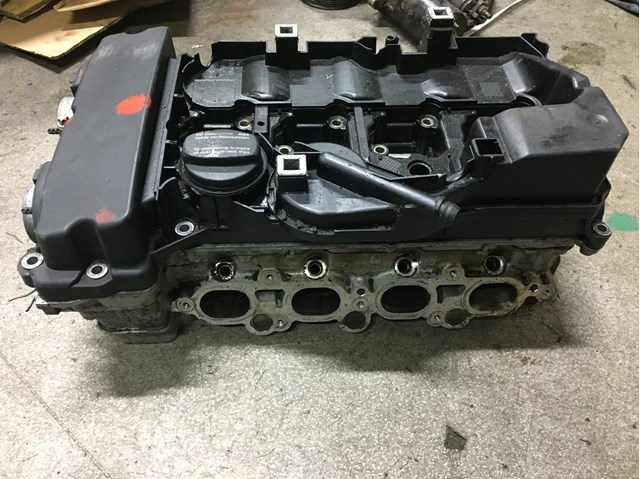 Головка циліндрів R2710161201 MERCEDES