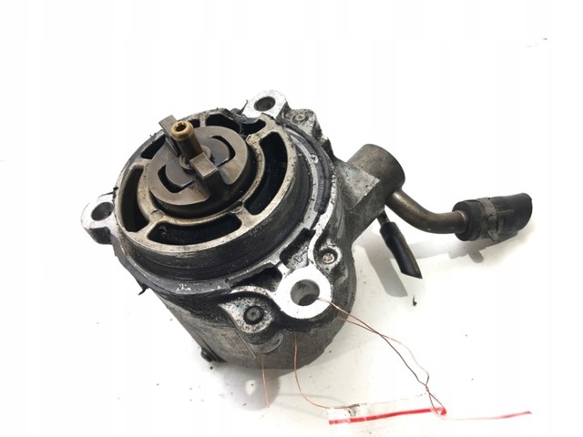 Насос вакуумний RF7J18G00 MAZDA