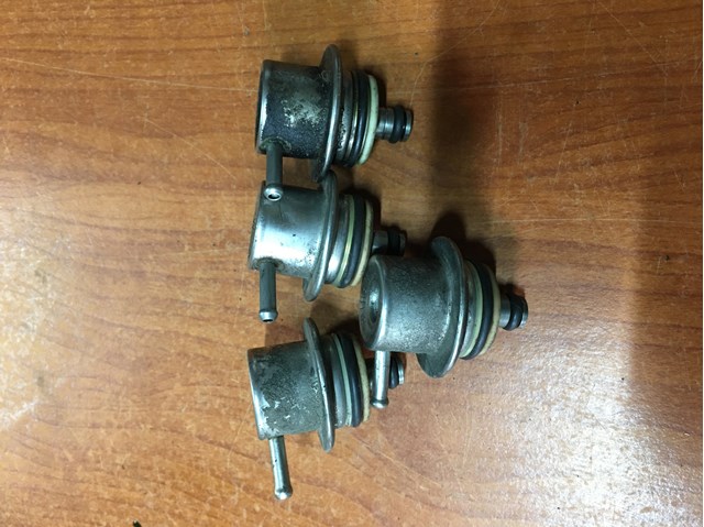 Регулятор тиску палива RPM40 MAGNETI MARELLI