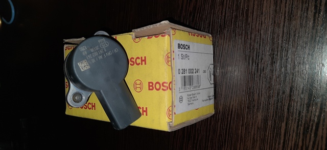 Регулятор тиску палива 0281002241 BOSCH
