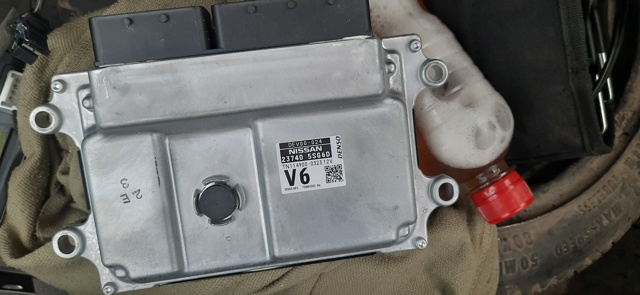 Блок двигуна 237405SG6D NISSAN