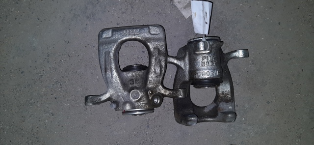 Задній гальмівний супорт лівий 440114EA0A NISSAN