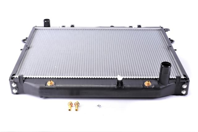 Радіатор двигуна 8179082 POLCAR