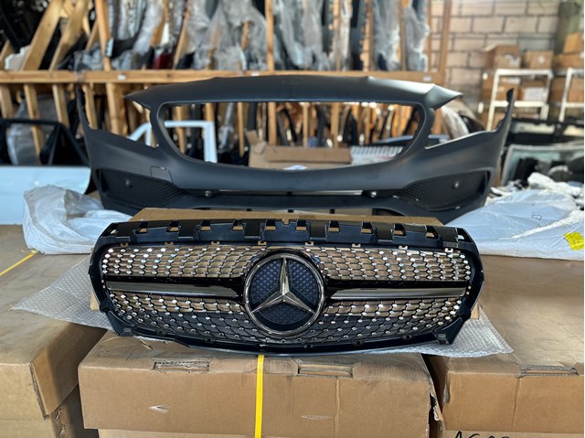 Бампер передній A11788023019999 MERCEDES