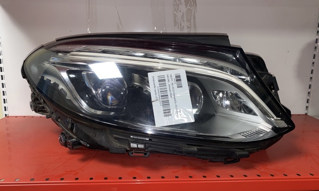Основна фара - вставка A1668200859 MERCEDES