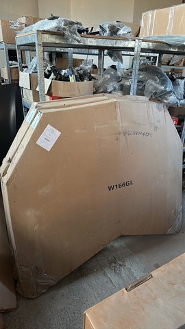 Капот A1668800457 MERCEDES