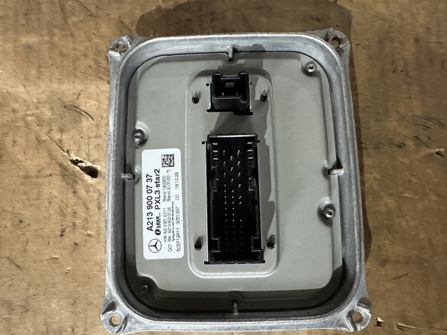 Блок керування освітленням A2139000737 MERCEDES