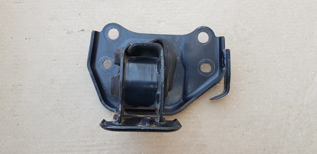 Подушка (опора) двигуна, ліва 1237236070 TOYOTA