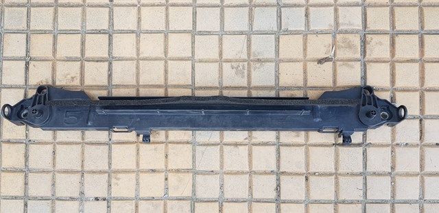 Дифузор радіатора охолодження, верхній 1671236040 TOYOTA