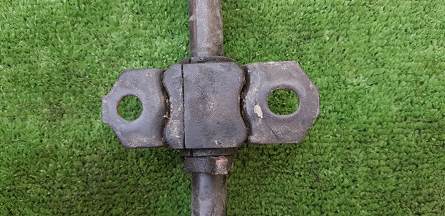 Опора стабілізатора 4881848100 TOYOTA