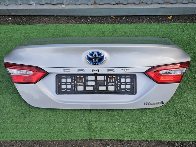 Кришка багажника кузова 6440133760 TOYOTA