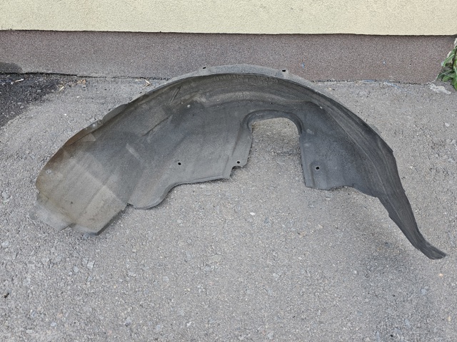 Підкрилок задній правий 6563733080 TOYOTA