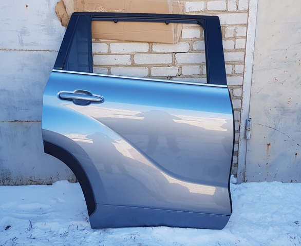 Двері задні, праві 670030E190 TOYOTA