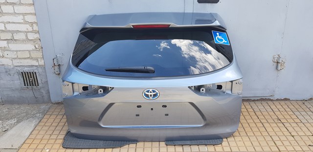 Двері багажника 670050E540 TOYOTA