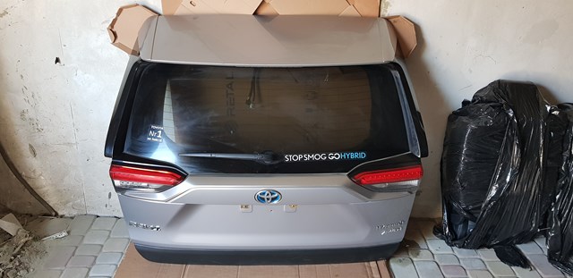 Задні двері багажника 6700542650 TOYOTA