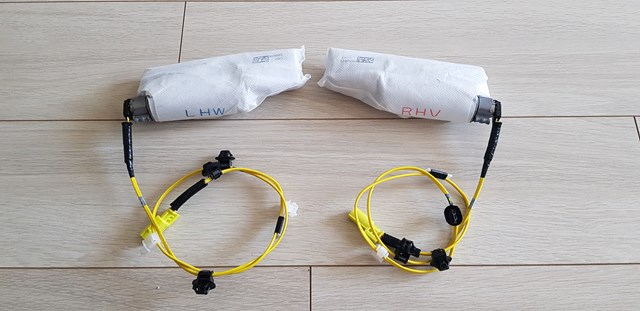 Подушка безпеки AIRBAG спинки сидіння, правого 7391033070 TOYOTA