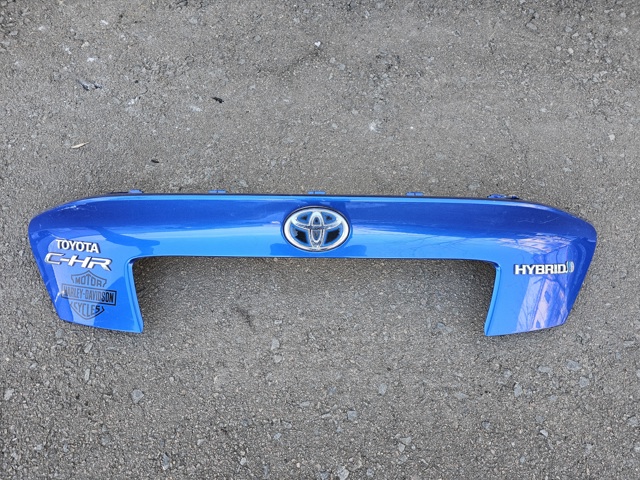 Накладка ляди нижня 76811F4901 TOYOTA