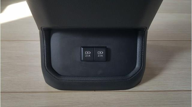 USB-розгалужувач 855320E010 TOYOTA