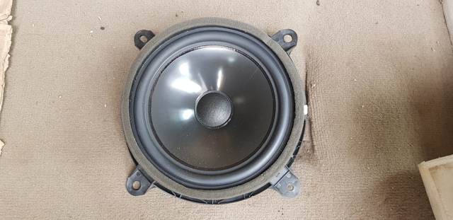 Динамік передньої двері 8616076130 TOYOTA