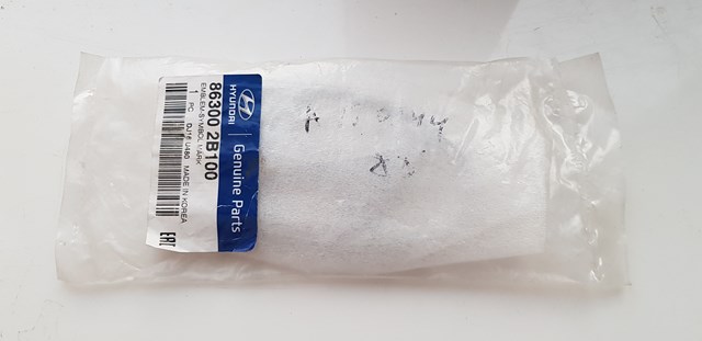 Емблема решітки радіатора 863002B100 HYUNDAI