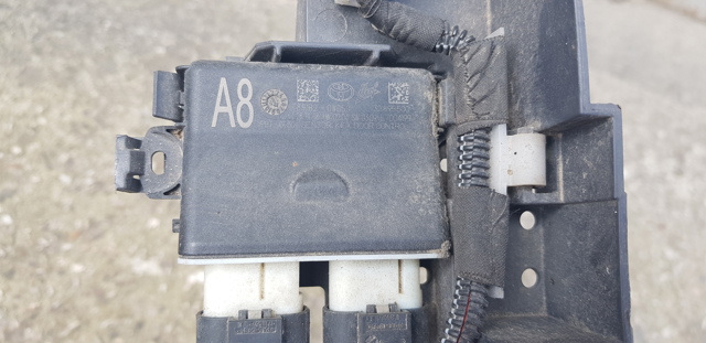 Датчик відкриття кришки багажника/задніх дверей (ляди) 891B20W050 TOYOTA