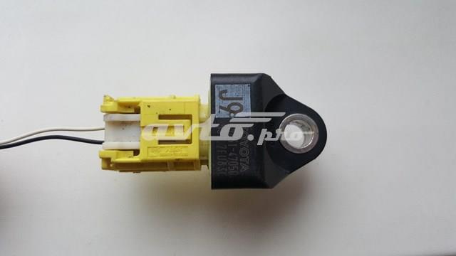Датчик подушки безпеки 8983147050 TOYOTA