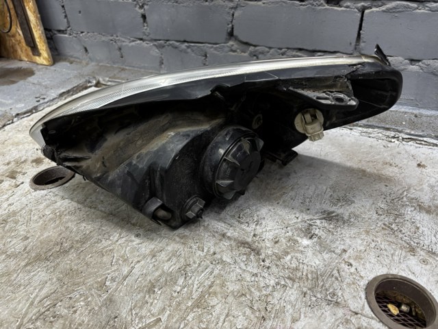 Права блок фара 921021E088 HYUNDAI