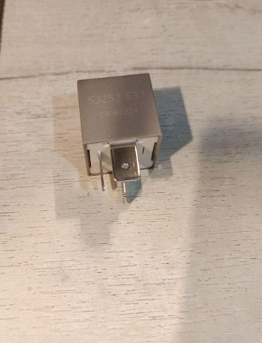 Реле електробензонасосу 53253 AIC