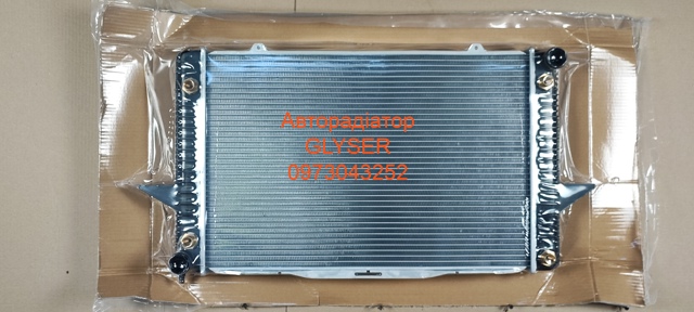 Радіатор системи охолодження двигуна 392092 GLYSER