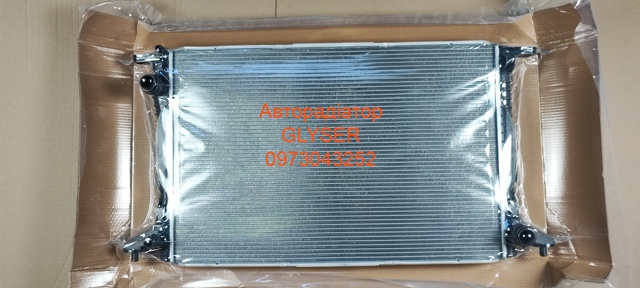 Радіатор 8W0121251AB КИТАЙ