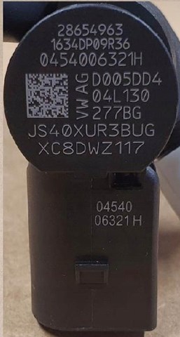 Форсунка паливна 04L130277AN VAG
