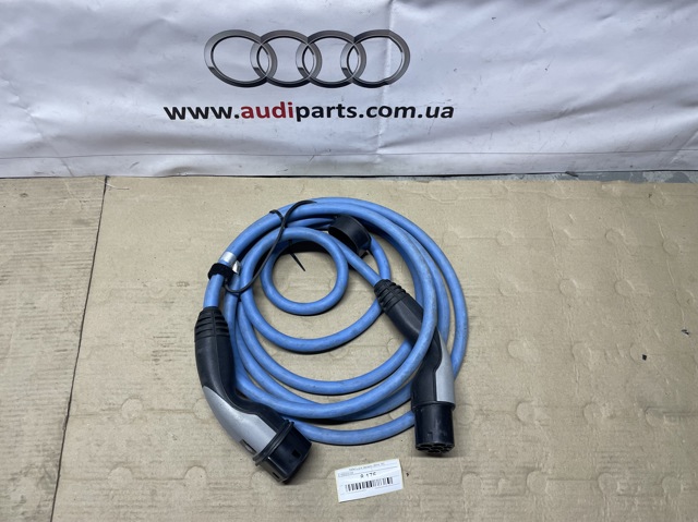 Кабель для заряджання електромобіля 61900003164 BMW