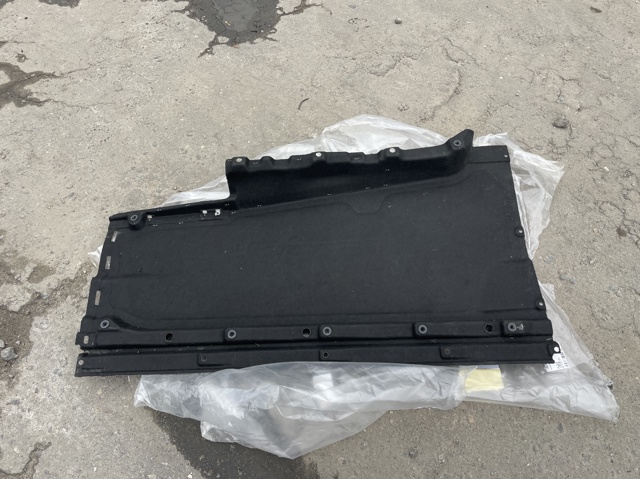 Захист днища, лівий 80A825207A VAG
