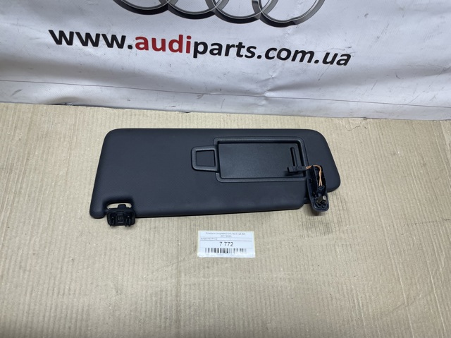 Козирок протисонячний 8V5857551P7C0 VAG