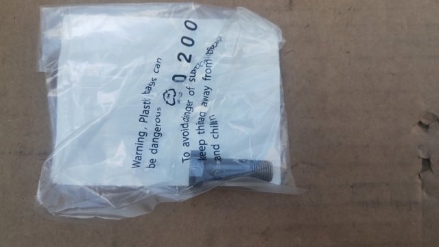 Болт 11427792255 BMW