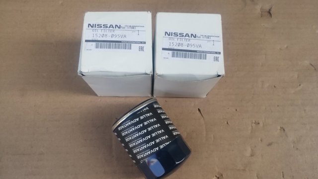 Фільтр очищення масла відцентровий 15208095VA NISSAN