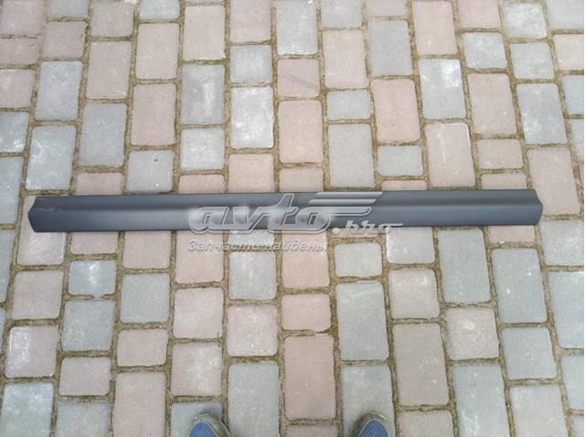 Накладка двері багажника 24425938 OPEL