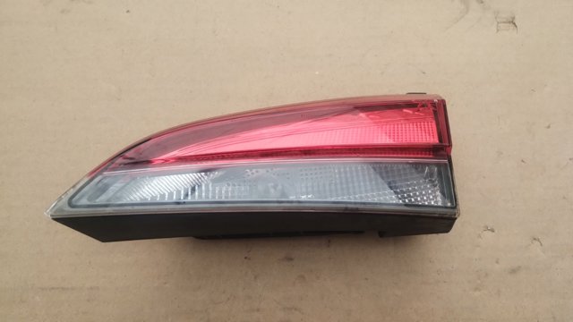 Фара задня права внутрішня 658945094 VAG