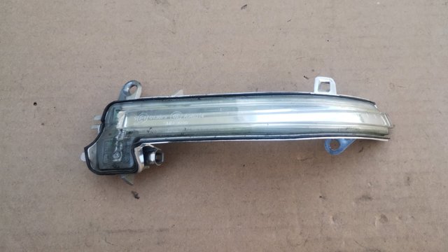 Покажчик повороту дзеркала, лівий 7280771 BMW
