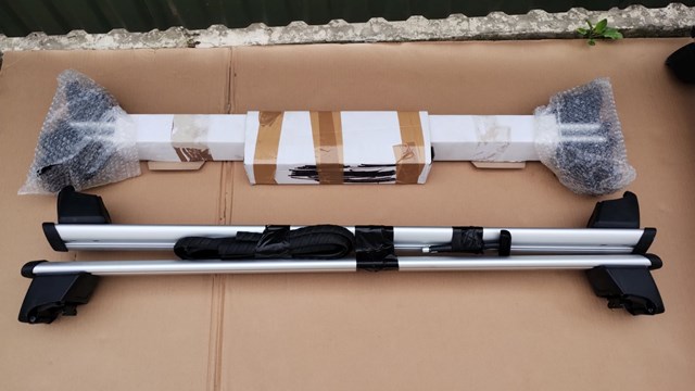 Рейлінг даху, комплект 8R0071151G VAG