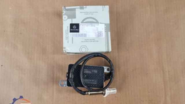 Датчик оксидів азоту NOX A011153712864 MERCEDES