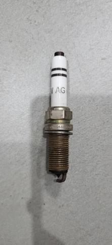 Свіча запалювання 06K905611C VAG