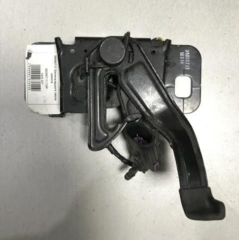 Замок капота 39066717 GM