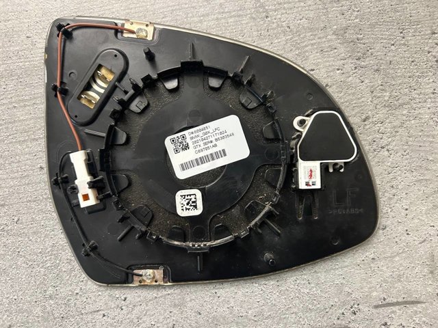 Дзеркальний елемент дзеркала заднього виду, лівого 51167441445 BMW