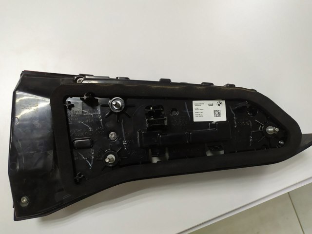Стоп задній 63215A0DB08 BMW