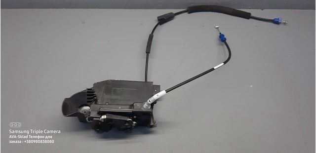 Замок передніх пасажирських дверей 9810310280 PEUGEOT