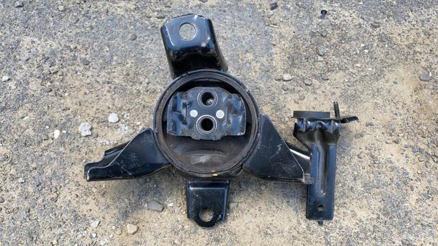 Ліва подушка двигуна 21830C5400 HYUNDAI